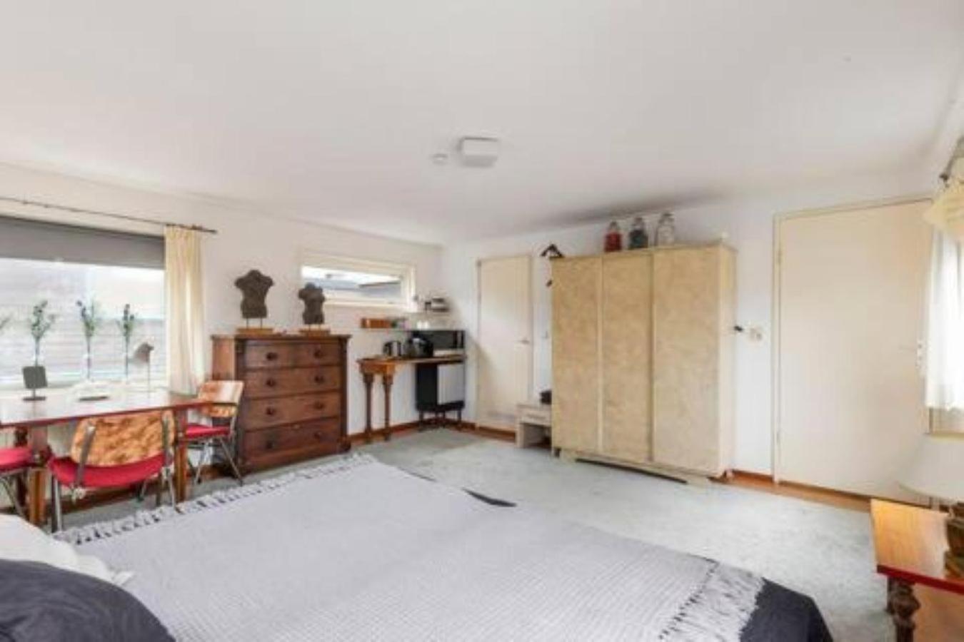 Authentic Dutch Houseboat In Amsterdam Zuid Villa Luaran gambar